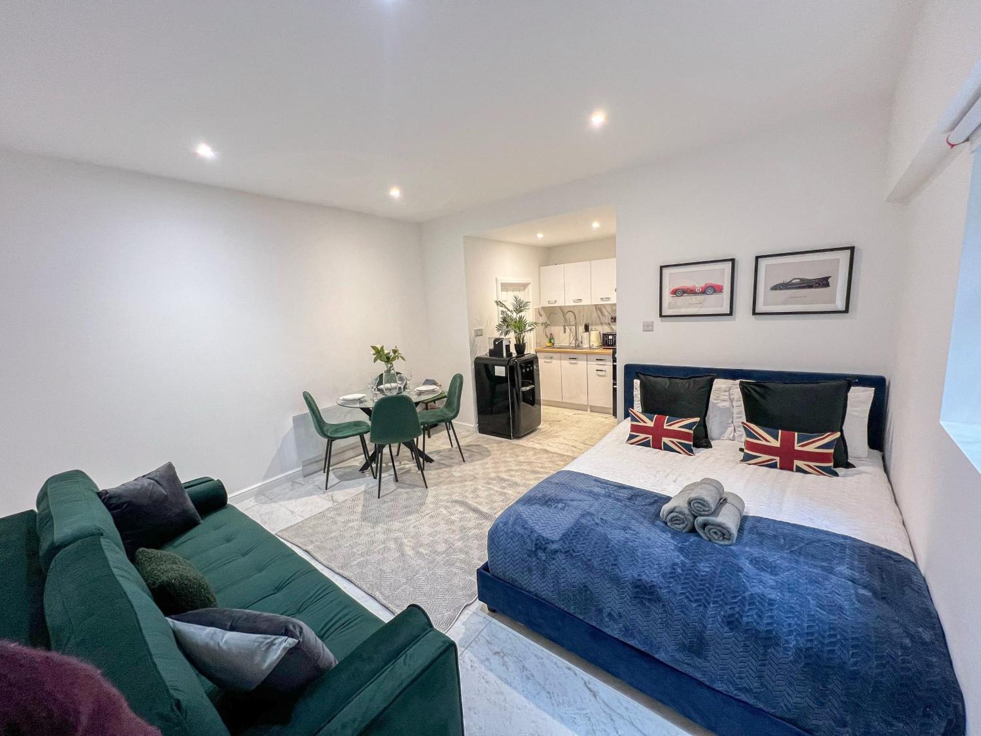 Apartment Sleek Flats In Euston, Islington Near Regents Park